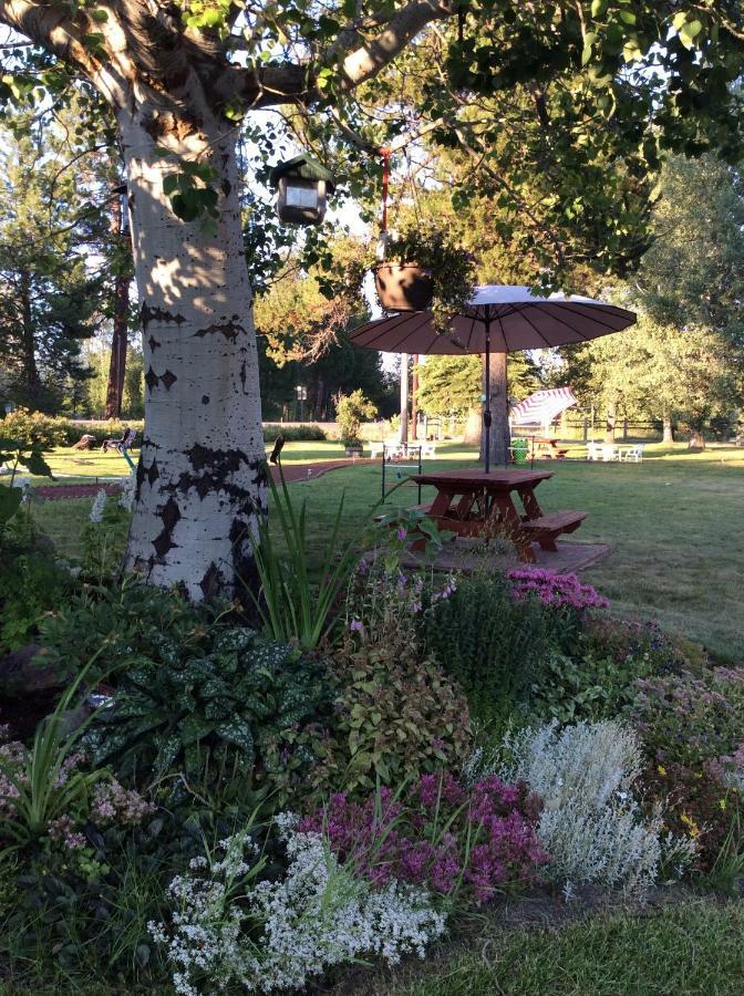 Aspen Inn Fort Klamath Ngoại thất bức ảnh