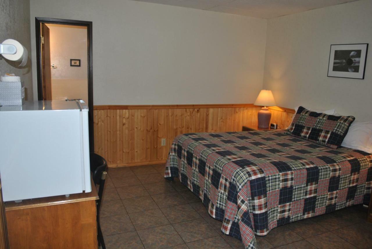 Aspen Inn Fort Klamath Ngoại thất bức ảnh