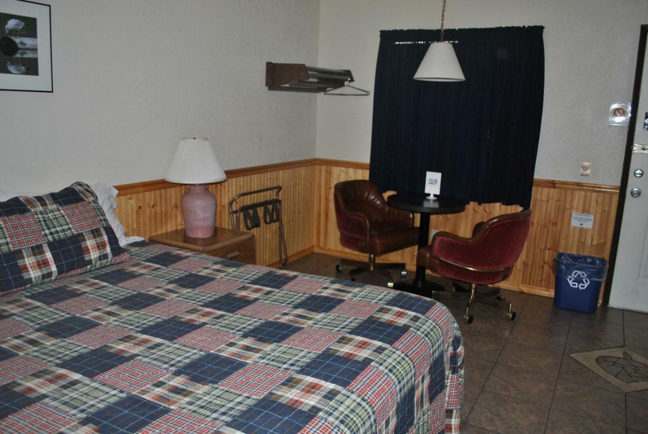 Aspen Inn Fort Klamath Ngoại thất bức ảnh