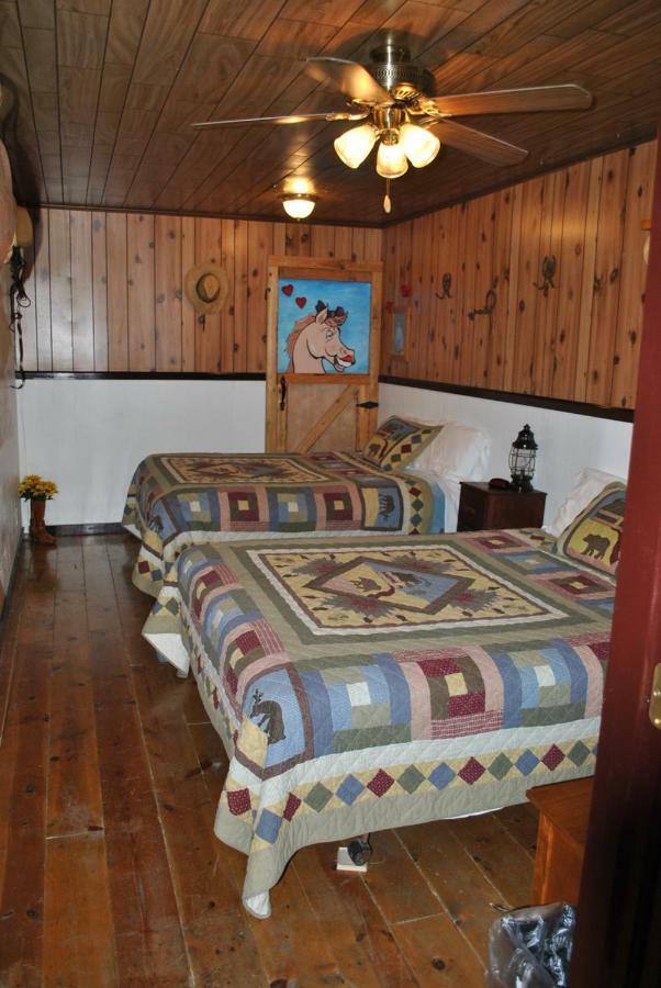 Aspen Inn Fort Klamath Ngoại thất bức ảnh
